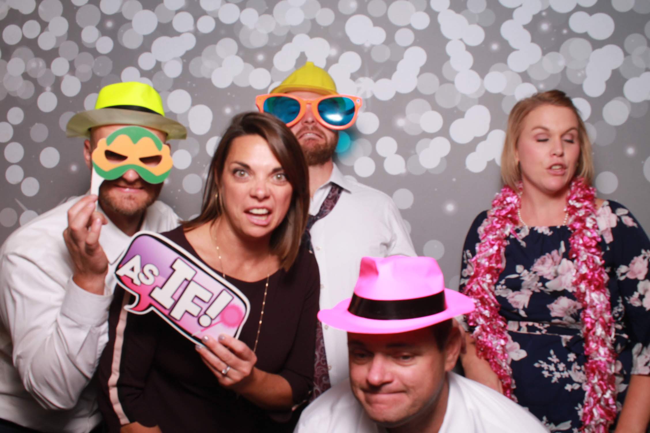 Lindsey Adams Reception at The Madison | View more photos from the event at gallery.photoboothcincy.com/u/PhotoBoothCincy/Lindsey-Adams-Reception-at-The-Madison